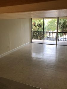 10835 SW 112th Ave APT 306, Miami, FL, 33176