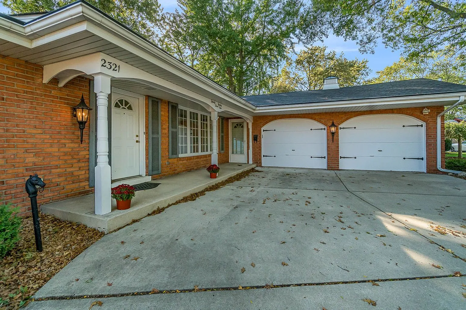 2321 185th Ct photo 1