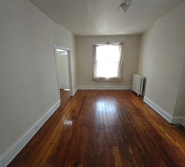 1521 Womrath St — Photo 4