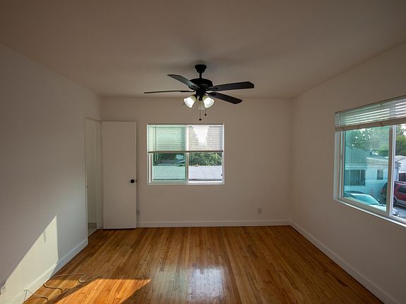 3rd image of 1928 20th St APT D