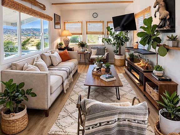 4th image of 6117 Valley View St Space 23