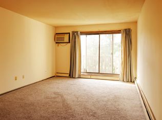 7454 72nd Ln N APT 308, Brooklyn Park, MN 55428