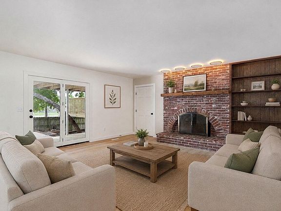 5th image of 2944 S Josselin Place