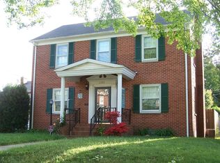 1305 15th St, Huntington, WV 25701