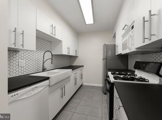21 Silverwood Cir APT 4, Annapolis, MD 21403