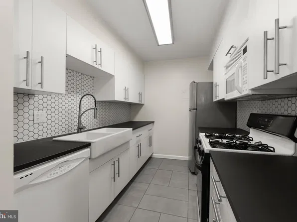 21 Silverwood Cir, Annapolis, MD