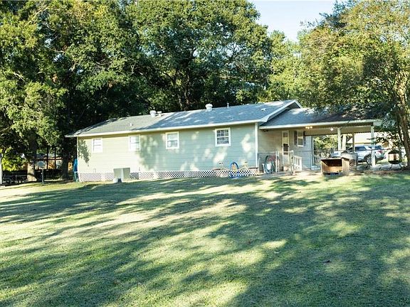 4th image of 141 Lesim Ln