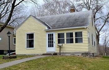 1st image of 1641 Fernwood St