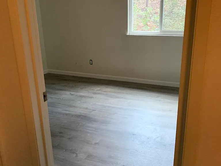398 White Ave #3 — Photo 7