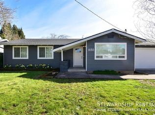 1650 S 4th St, Cottage Grove, OR 97424
