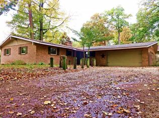4780 Shore Ct, Coloma, MI 49038