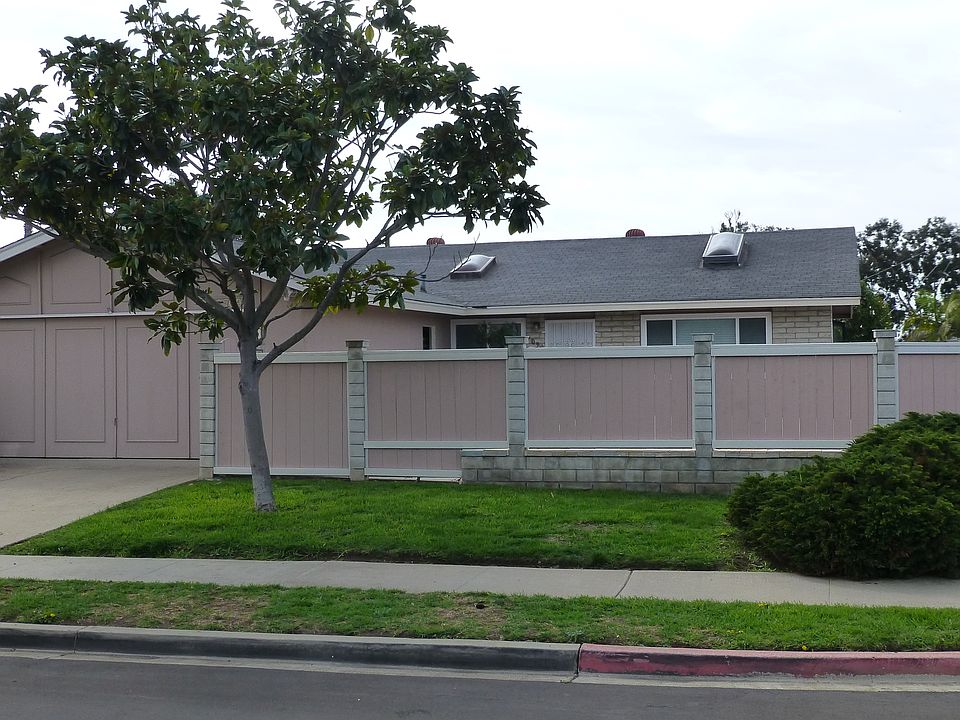 1st image of 7090 Whipple Ave