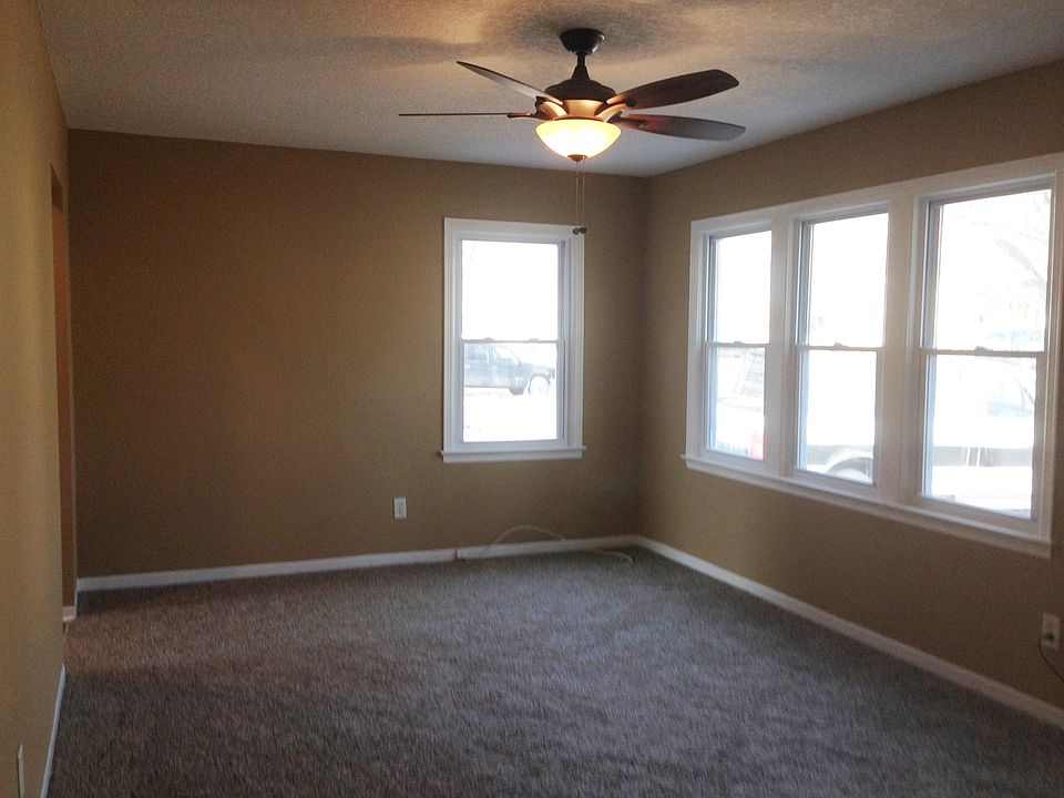 1st image of 1020 S 57th St