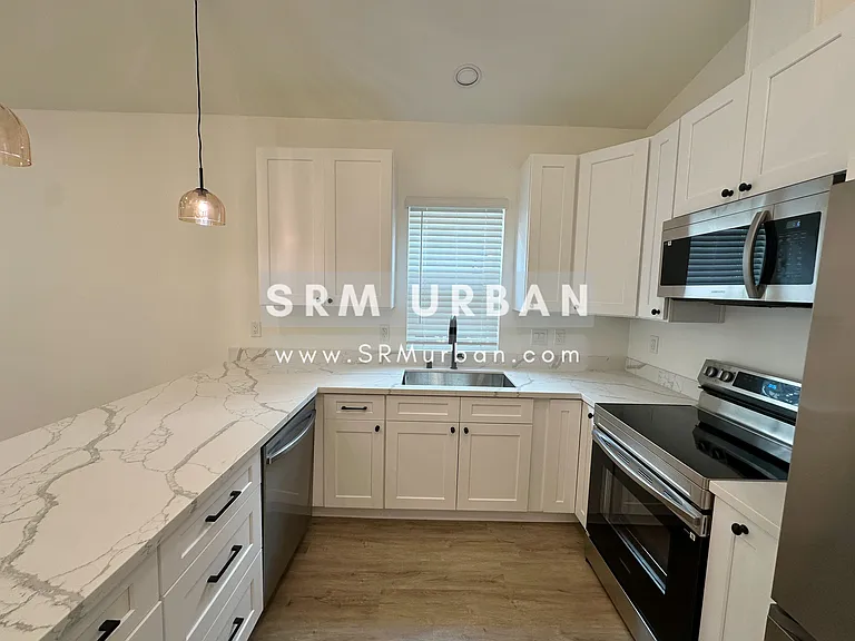4167 Central Ave #3 — Photo 4