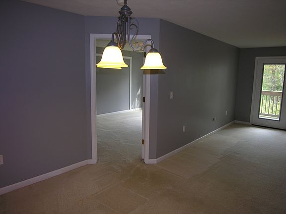 4th image of 8921 Hunters Creek Dr