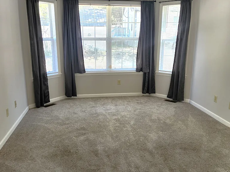 1305 Melrose Hts — Photo 15