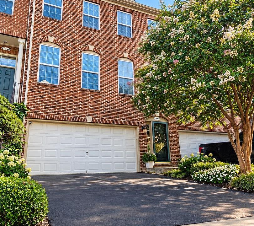 1st image of 21492 Tamarack Ridge Sq