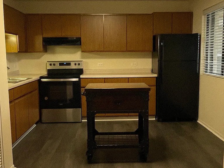 503 Smith Dr #4 — Photo 2