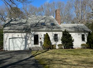 10 Yearling Ln, Marstons Mills, MA 02648