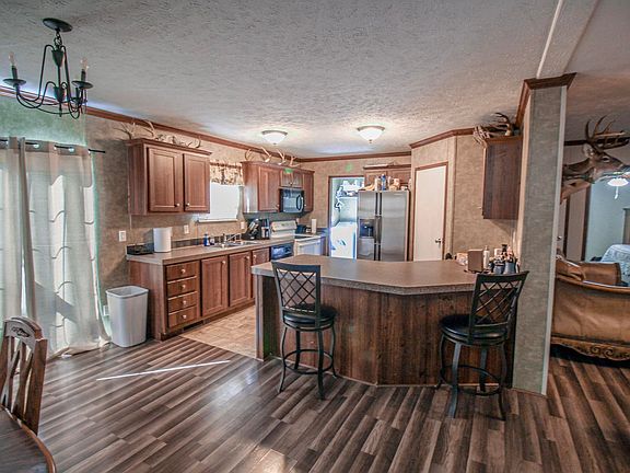 5th image of 9191 Grant St #58