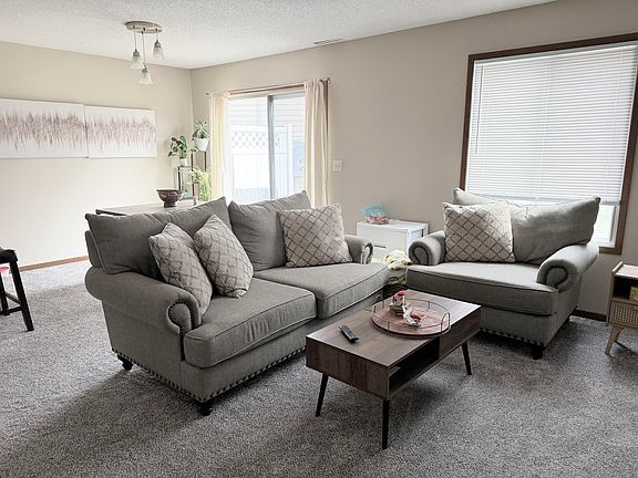 3rd image of 1530 Little Bluestem Ct Unit 23