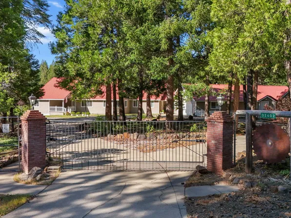 32602 Three Oaks Dr, Shingletown, CA 96088