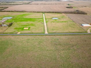2 Farm Road 196 S, Blossom, TX 75416