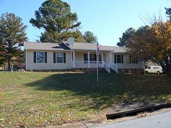 1st image of 405 Kingsport Dr