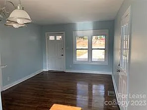 523 Franklin Ave — Photo 8