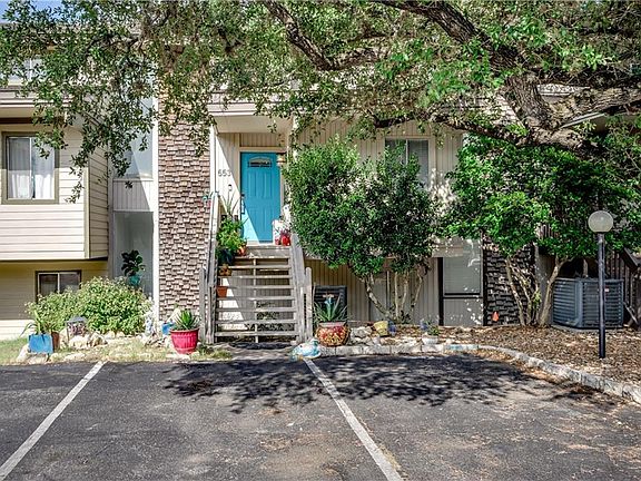 2nd image of 553 Demarett Dr #5