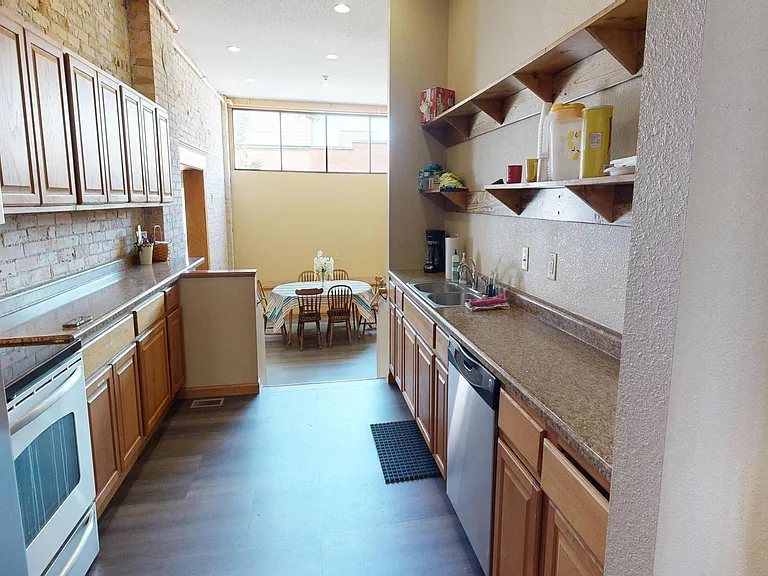 539 Pacific Ave SW #STUDENT — Photo 18