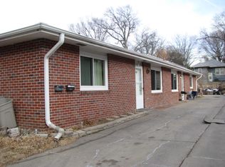 828 S 30th St #A, Lincoln, NE 68510