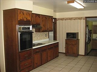 4th image of 1131 Dumperth Dr