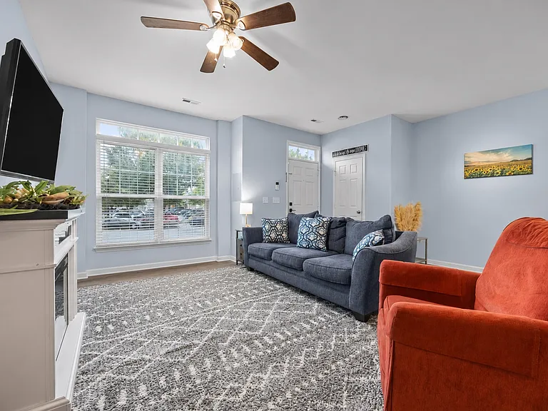 5011 Eagle Stone Ln #106 — Photo 3