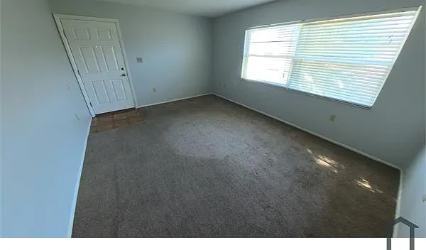 2 bed, 825 sqft, $1,299 — Photo 1