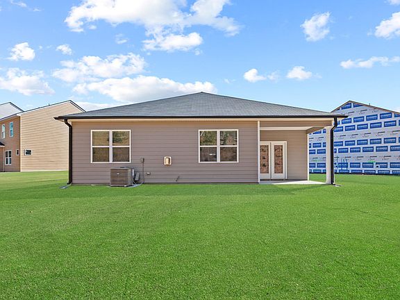 3rd image of 84 White Spruce Way
