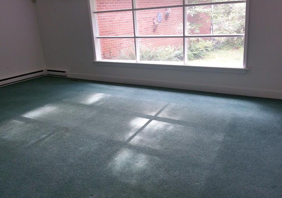 2nd image of 580 Ville Ponteaux Ln