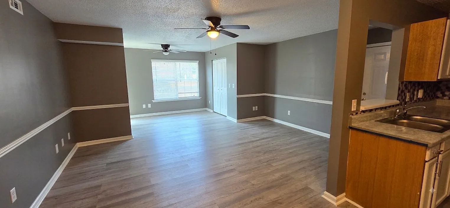 3 bed, 1200 sqft, $1,500 — Photo 4