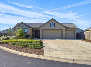 1820 Coastline Ct, Plumas Lake, CA 95961