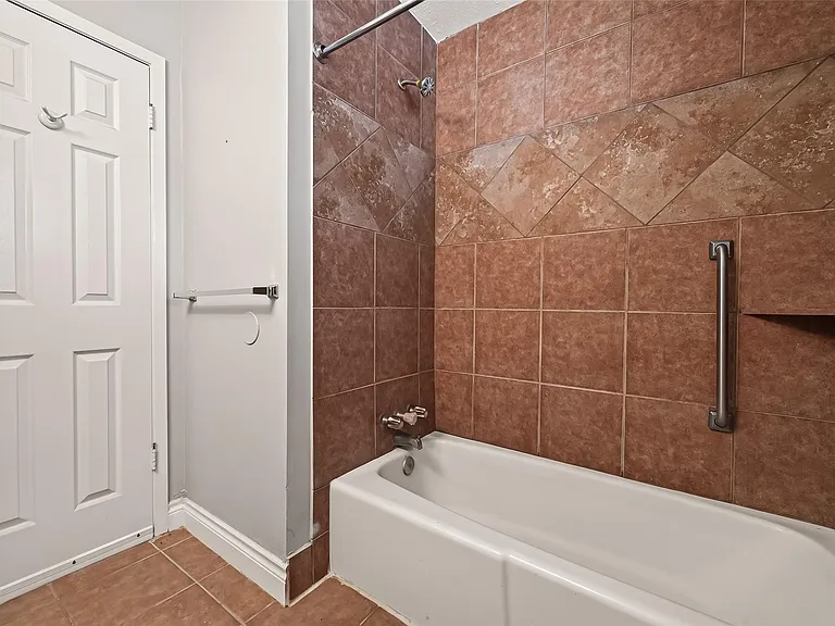 2230 Joel Wheaton Rd — Photo 44