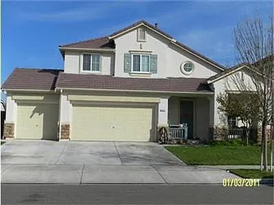 3855 Podocarpus Dr photo 1