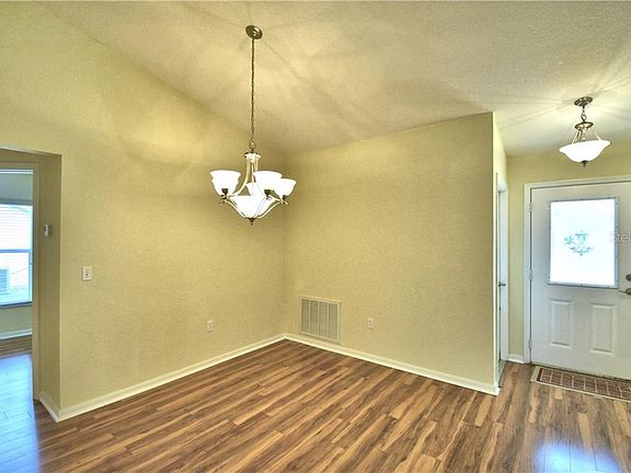 5th image of 1164 Brenton Manor Dr