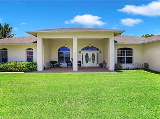 6705 Overlook Dr, Fort Myers, FL 33919