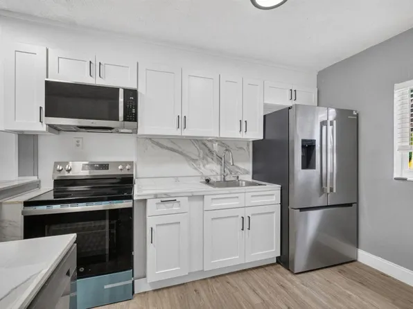 540 NE 61st St, Fort Lauderdale, FL 33334