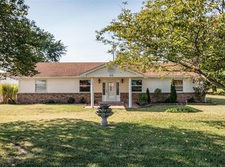 316 Bb Rd, Columbia, IL 62236