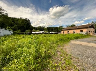 617 Water St, Belvidere, NJ 07823