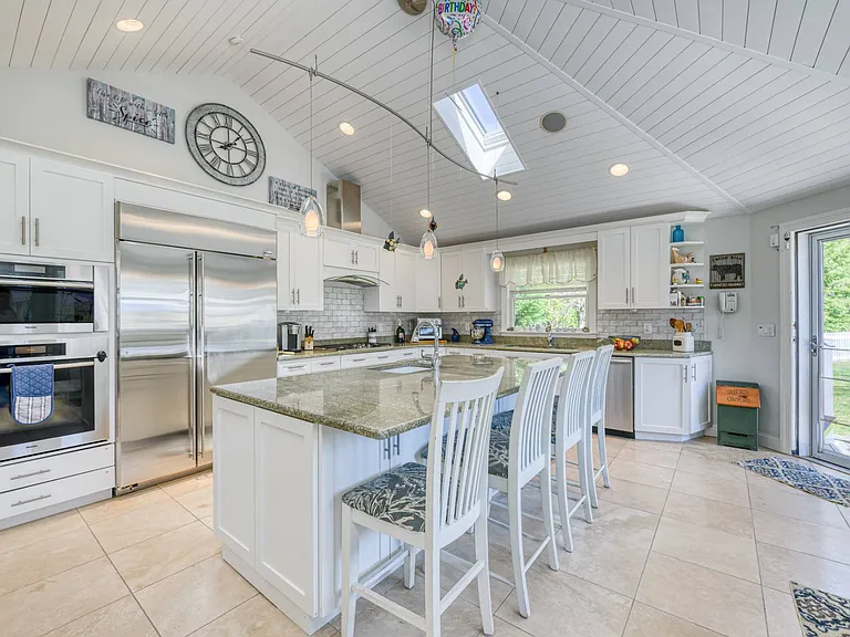 3 Rosebud Ln — Photo 17