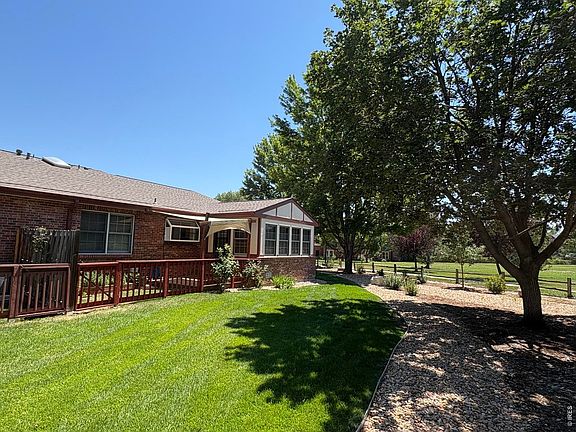 3rd image of 2627 Elmhurst Cir
