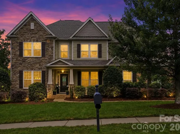 534 Iron Horse Ln, Midland, NC 28107