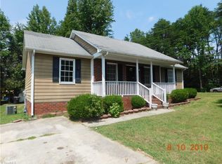 1517 Canton Ave, Greensboro, NC 27405